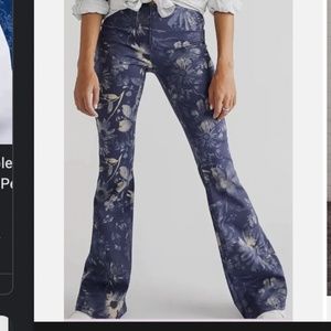 Free People Penny Pull-On Printed Flare Jeans Navy Combo Cyanotype